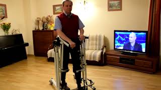 Le verticalisateur dynamique pour paraplégique  la paraplégie  verticalisation [upl. by Dynah]