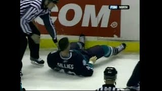 Derek Boogaard KOs Trevor Gillies [upl. by Tali351]